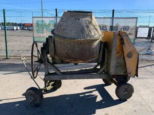 Benford Lister Diesel Mixer