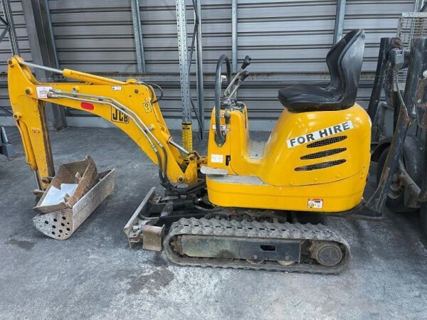 UNRESERVED JCB 8008 Micro Excavator c/w 2 x Buckets