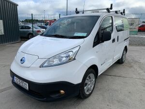 UNRESERVED 2017 Nissan ENV200 Combi Crew Cab EV