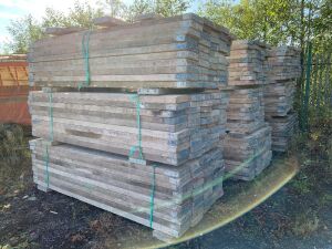 Approx 450 x 8FT Scaffolding Boards (9 x Bundles Of 50)