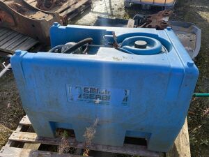 UNRESERVED Blue Fuel Tank c/w Hose & Nozzle