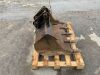 Digging Bucket To Suit Excavator (35mm Pins) - 4