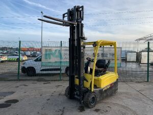 UNRESERVED 2015 Hyster J2.0XNT 2T Electric Forklift c/w Charger