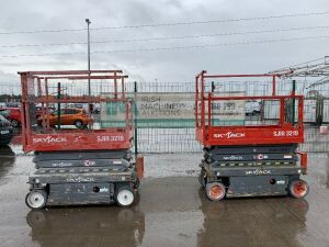 UNRESERVED 2 x 2014 Skyjack SJ3219 Electric Scissors Lifts