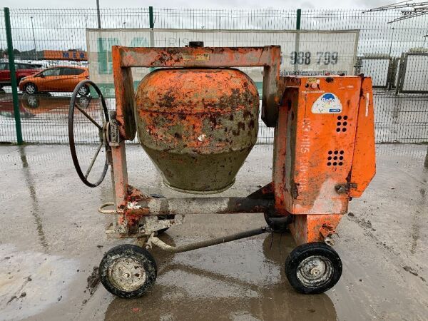 UNRESERVED 2005 Belle Premier 100XT Key Start Diesel Mixer