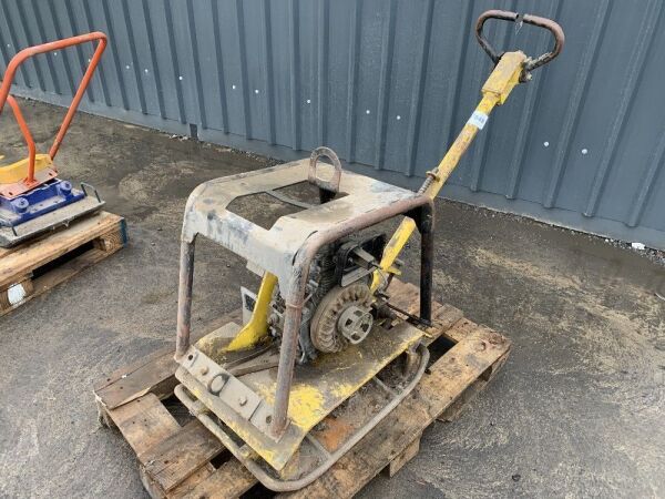 2003 Wacker DPU2950Y Diesel Compaction Plate for Parts or Repair