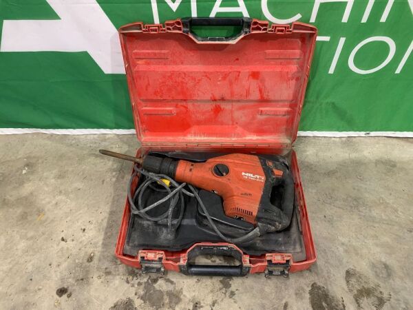 Hilti TE700-AVR 100V Demolition Breaker