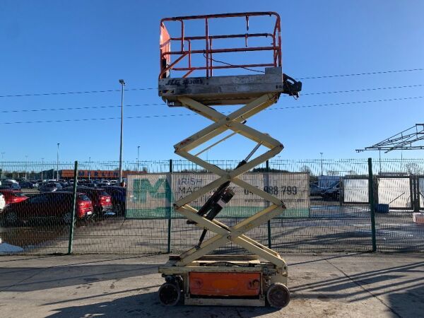 2005 JLG 1930ES Electric Scissors Lift c/w Control Box (5.72M - 18.8FT)