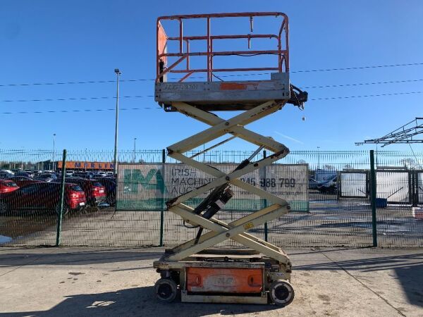 2004 JLG 1930ES Electric Scissors Lift c/w Control Box (5.72M - 18.8FT)