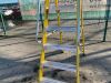 Clow 6 Step Fibreglass Podium Ladder - 4
