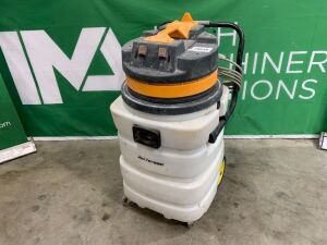 UNRESERVED Jefferson 110V Portable Vacuum