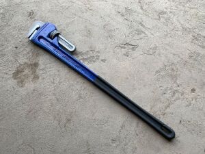 NEW 48" Pipe Wrench