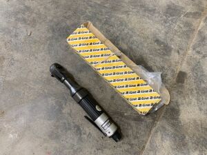 UNRESERVED 3/8" Air Ratchets