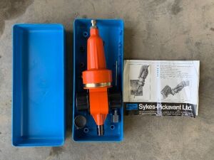UNRESERVED Air Operated Valve Lapper