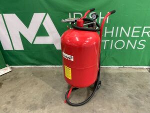 UNRESERVED Pacini Portable Sand Blasting Pot