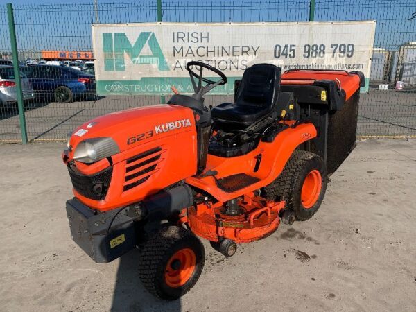 UNRESERVED 2009 Kubota G23 Hydrostatic Diesel Rear Tip Mower