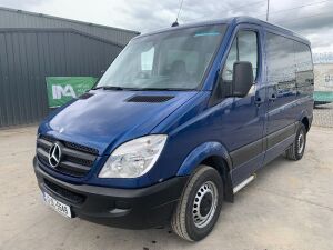 2012 Mercedes-Benz Sprinter 210 CDI Wheelchair Van