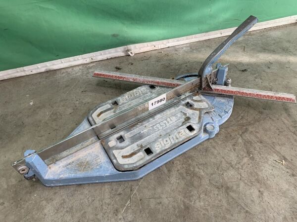 UNRESERVED Sigma Tile Cutter