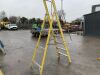UNRESERVED 4 Rung Yellow Fiberglass 2.43m 150KG Ladder - 4