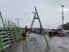 UNRESERVED Little 9 Rung Giant Green 4.4m Ladder - 4