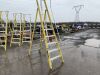 UNRESERVED 5 Rung Yellow Fiberglass 2.71m 150KG Ladder - 5