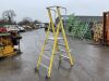 UNRESERVED 3 Rung Yellow Fiberglass 2.05m 150KG Ladder - 4