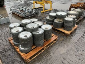 UNRESERVED 2x Pallets of Various Machine Solid Tyres