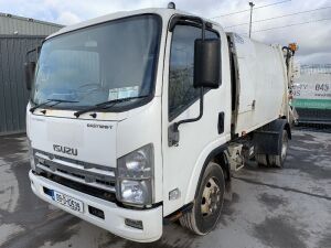 UNRESERVED 2009 Isuzu NQR70 7.5T Easyshift Refuse Collector
