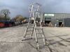 UNRESERVED Youngman 4-6 Rung Podium Ladder - 3