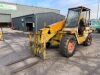 UNRESERVED JCB 520 Teleporter c/w Forks