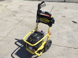 UNUSED ROK Petrol Power Washer