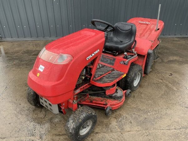 UNRESERVED Countar C-Series Ride on Mower