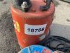 UNRESERVED 4x Sub Pumps - 4