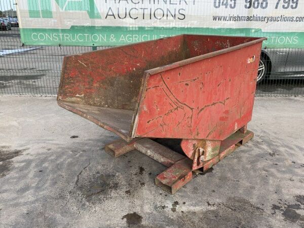 UNRESERVED 2006 Conquip 1000Kg Manual Tipping Skip