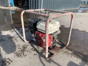 UNRESERVED Honda Petrol Poker Unit