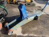 UNRESERVED AC 10T Hydraulic Floor Jack - 2