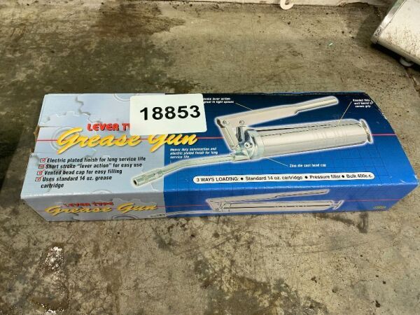 UNRESERVED NEW Single Level Grease Gun