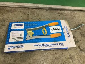 UNRESERVED McHugh Double Lever Grease Gun