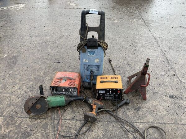 UNRESERVED Pallet to include Various Tools
