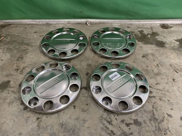 UNRESERVED Truck Chrome Wheel Trims