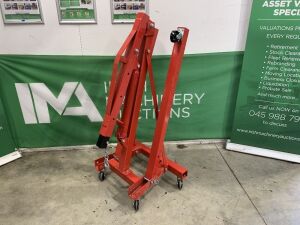 UNRESERVED Red Foldable 2T Engine Crane