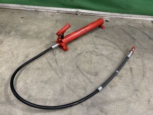 UNRESERVED 10T Hydraulic Body Frame Repair Kit