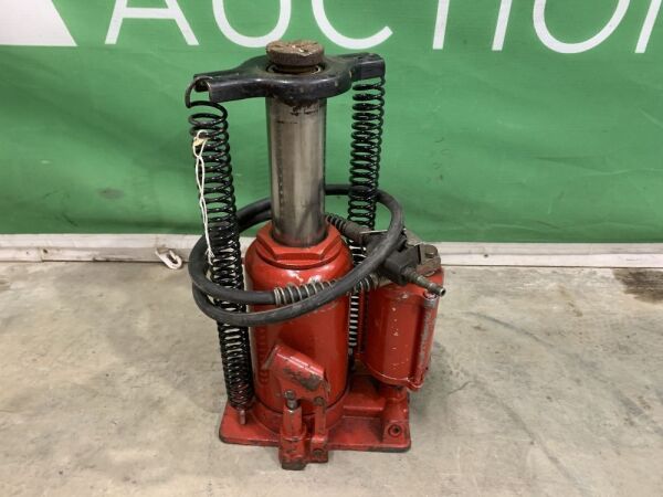 UNRESERVED 20T Air/Hydraulic Jack