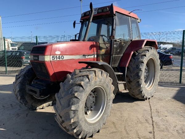 UNRESERVED 1996 Case International 5140 Powershift 4WD Tractor