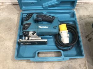 UNRESERVED 2017 Makita 4350FCT Jig Saw