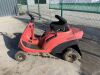 UNRESERVED Castle Garden Petrol Ride on Mower - 2