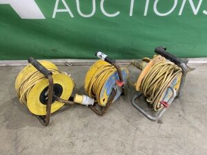 UNRESERVED 3x 110v Extension Reels