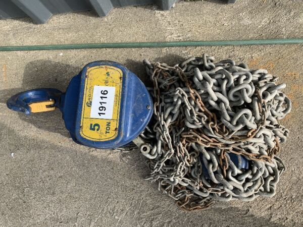 UNRESERVED 5000KG Blue Block & Tackle