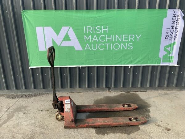 UNRESERVED Clarke Pallet Truck