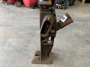 UNRESERVED Duff Norton Leg Jack